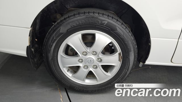 Hyundai Starex 2019 — photo 5