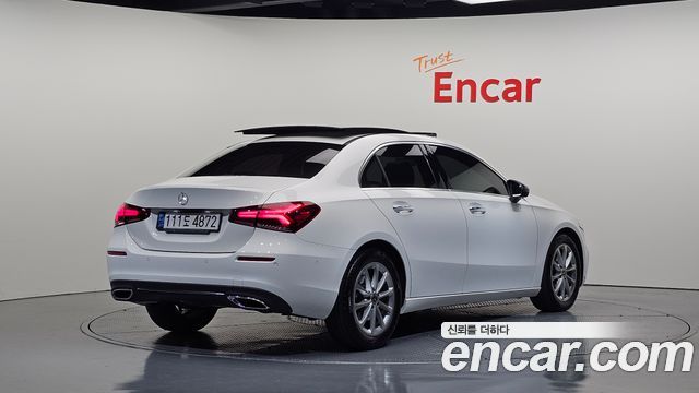 Mercedes-Benz A-Class 2020 — photo 2