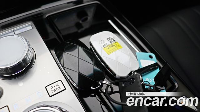 Genesis G80 2025 — photo 15