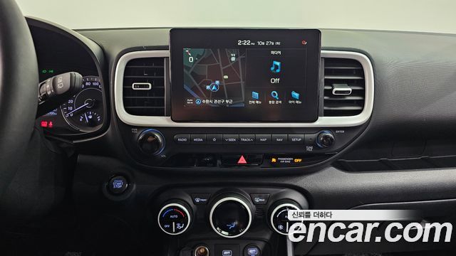 Hyundai Venue 2020 — photo 18
