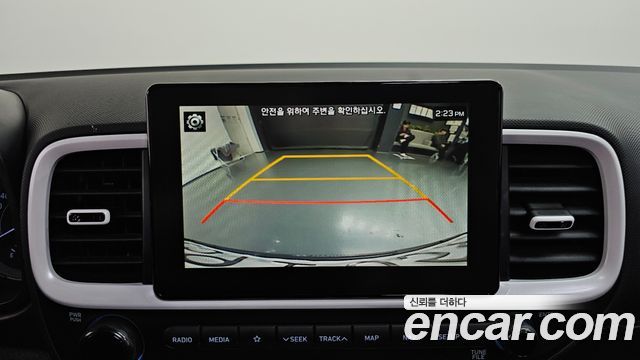 Hyundai Venue 2020 — photo 20