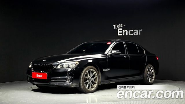 BMW 7-Series 2015 — photo 1