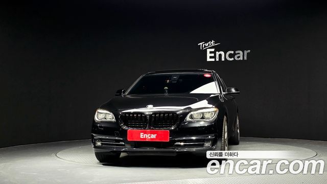 BMW 7-Series 2015 — photo 3