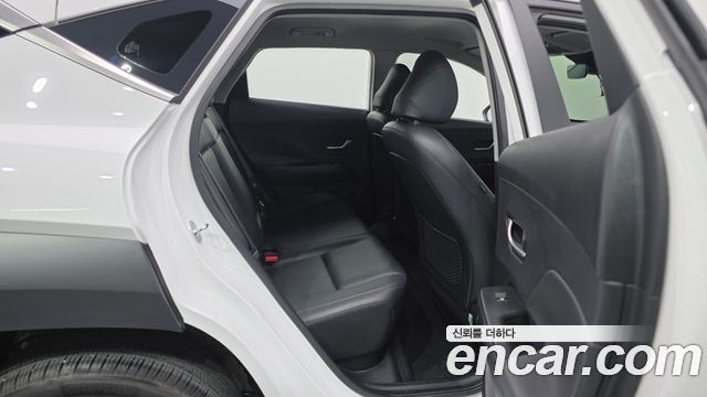 Hyundai Kona 2023 — photo 17