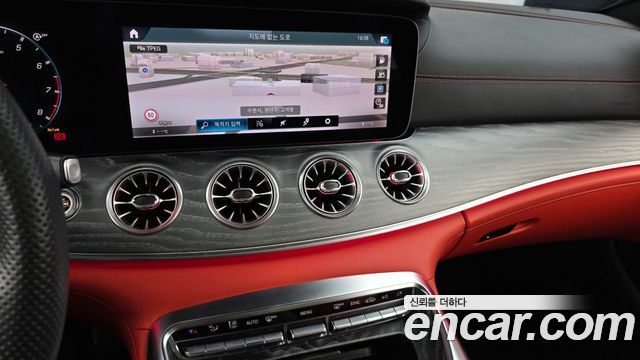 Mercedes-Benz AMG GT 2023 — photo 19