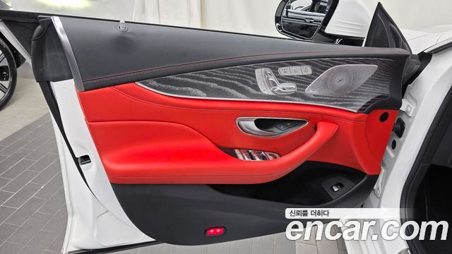 Mercedes-Benz AMG GT 2023 — photo 14