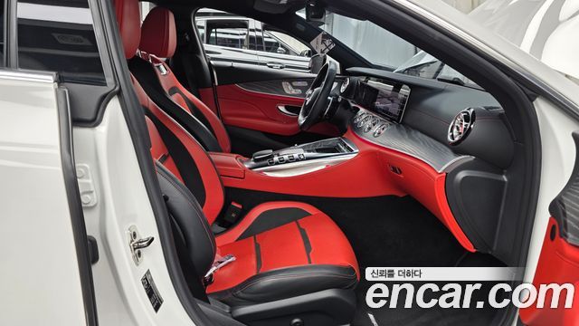 Mercedes-Benz AMG GT 2023 — photo 16