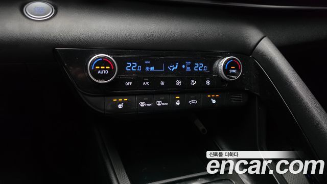 Hyundai AVANTE 2023 — photo 22
