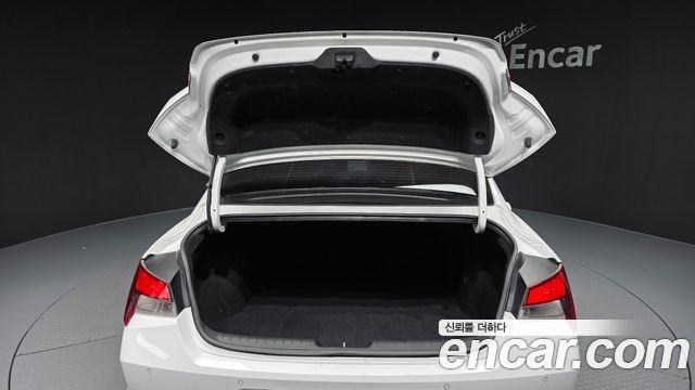 Hyundai AVANTE 2023 — photo 26