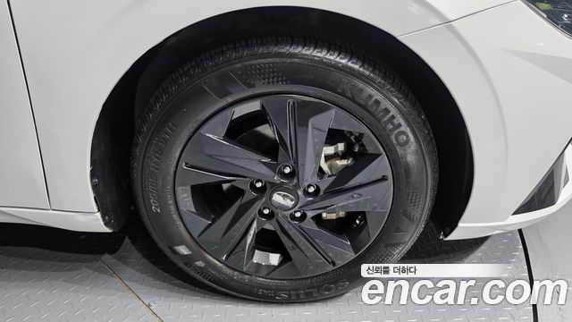 Hyundai AVANTE 2023 — photo 7