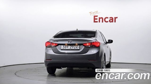 Hyundai AVANTE 2016 — photo 4