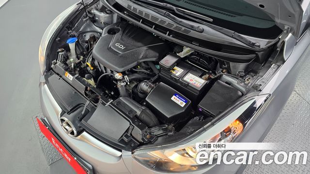 Hyundai AVANTE 2016 — photo 6