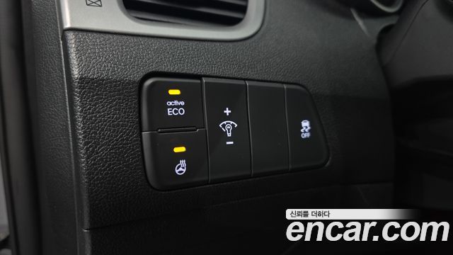 Hyundai AVANTE 2016 — photo 20