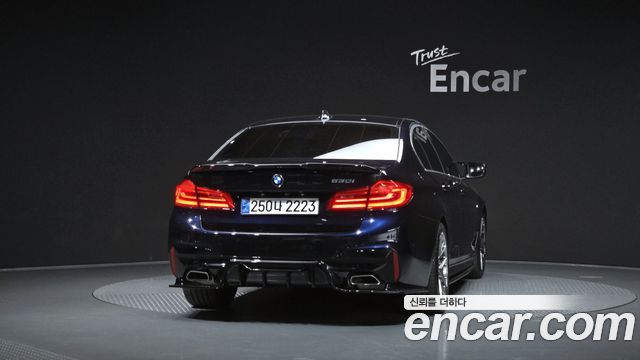 BMW 5-Series 2019 — photo 4