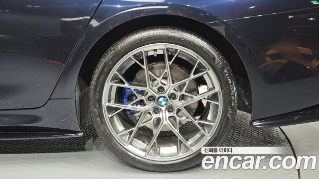 BMW 5-Series 2019 — photo 7