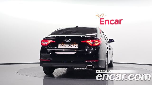 Hyundai Sonata 2015 — photo 4