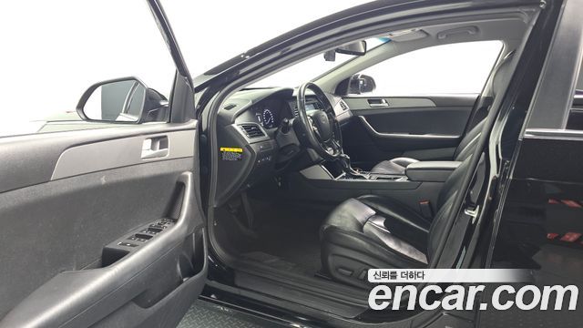 Hyundai Sonata 2015 — photo 13