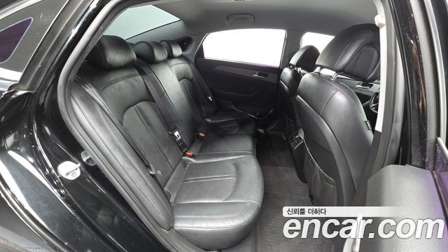 Hyundai Sonata 2015 — photo 17