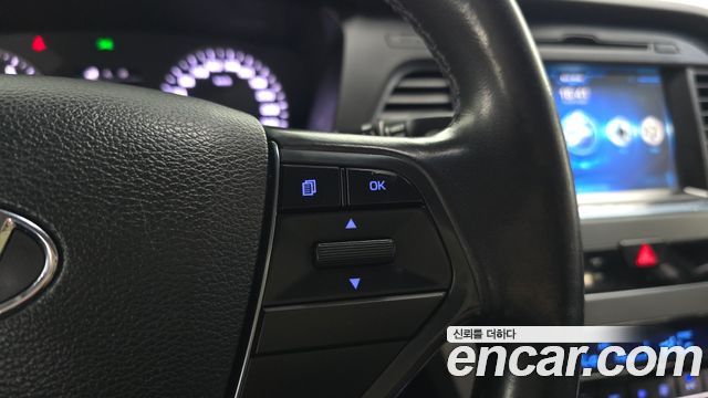 Hyundai Sonata 2015 — photo 24