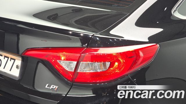 Hyundai Sonata 2015 — photo 9