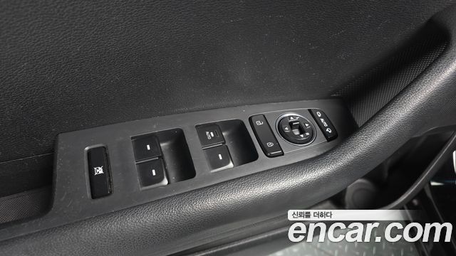 Hyundai Sonata 2015 — photo 30