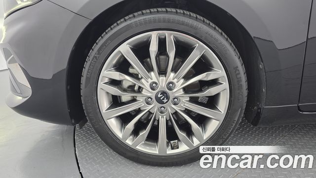 Kia K7 2020 — photo 5