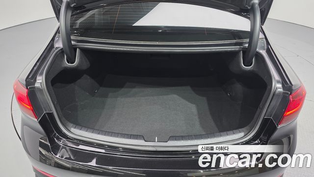 Kia K7 2020 — photo 24