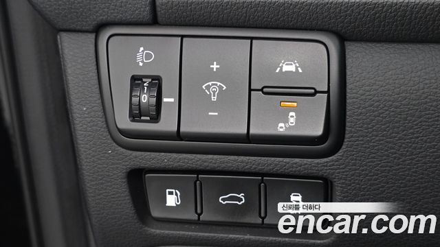 Kia K7 2020 — photo 29