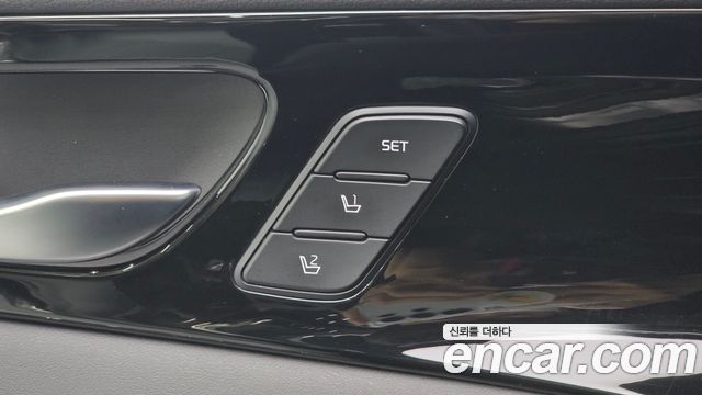 Kia K7 2020 — photo 32