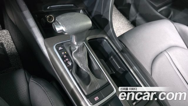 Kia K5 2016 — photo 12