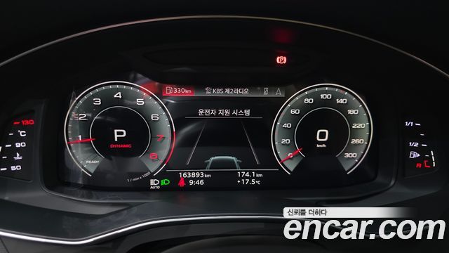Audi A6 2021 — photo 8