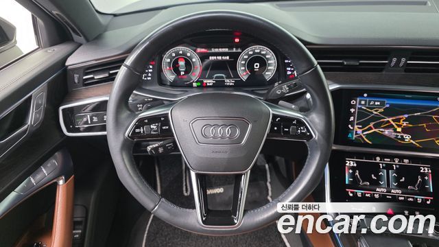 Audi A6 2021 — photo 12