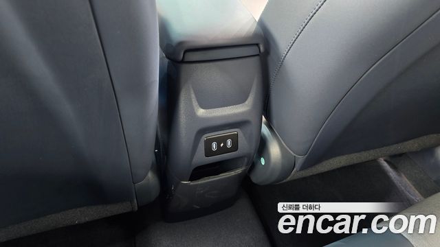 Hyundai Venue 2027 — photo 29
