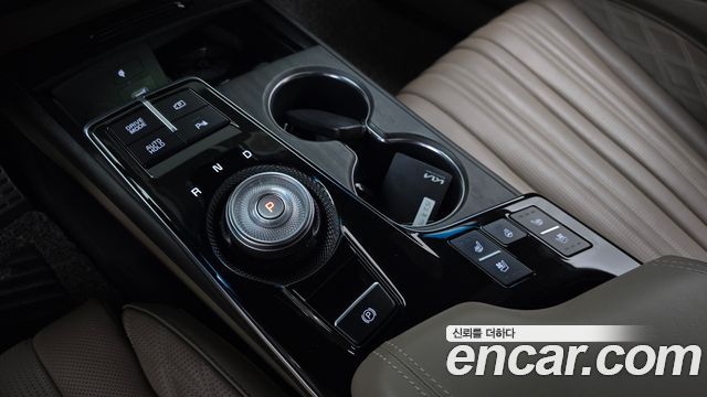 Kia K8 2023 — photo 12