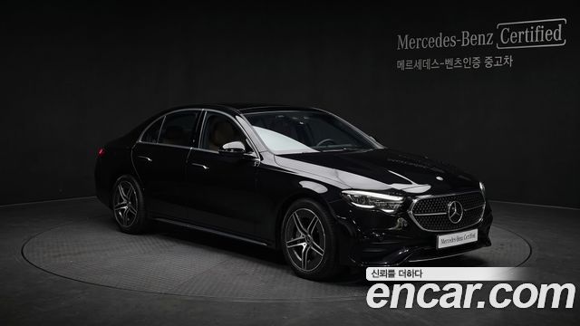 Mercedes-Benz E-Class 2026 — photo 1