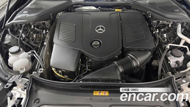 Mercedes-Benz E-Class 2026 — photo 6
