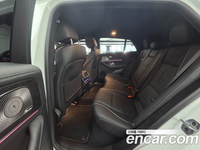 Mercedes-Benz GLE-Class 2026 — photo 11