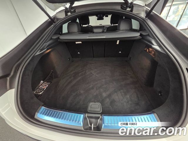 Mercedes-Benz GLE-Class 2026 — photo 16