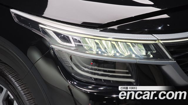Kia Seltos 2020 — photo 8