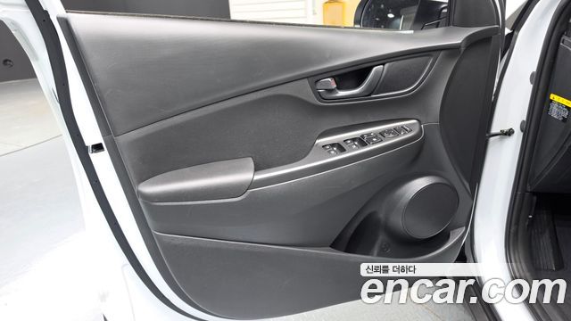 Hyundai Kona 2019 — photo 14