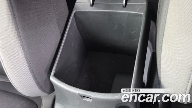 Hyundai Kona 2019 — photo 28