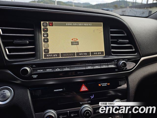Hyundai AVANTE 2020 — photo 16