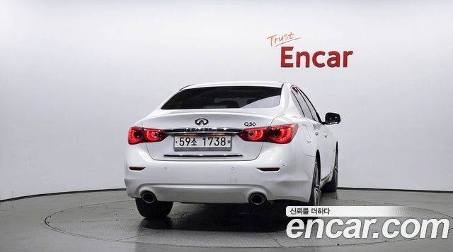 Infiniti Q50 2014 — photo 4