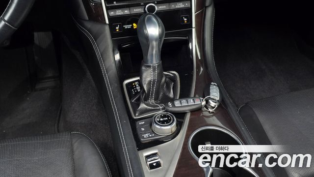 Infiniti Q50 2014 — photo 12
