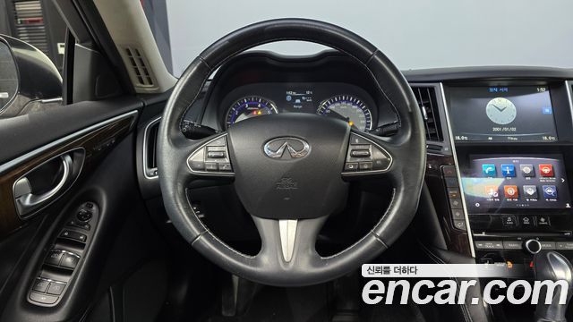 Infiniti Q50 2014 — photo 18