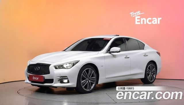 Infiniti Q50 2014 — photo 1