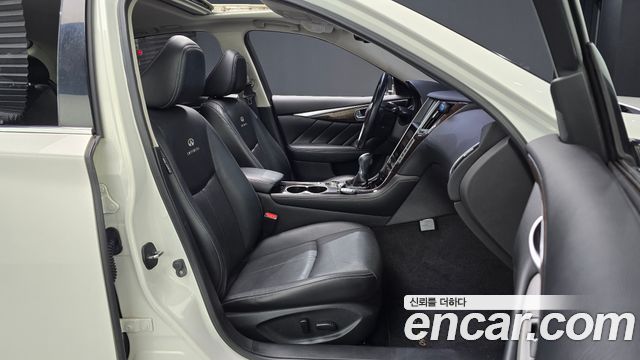Infiniti Q50 2014 — photo 16