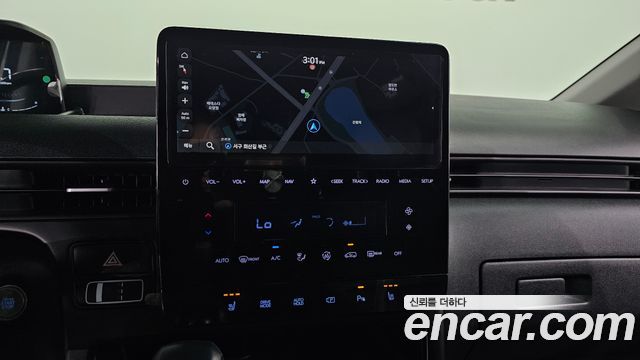 Hyundai Staria 2025 — photo 19