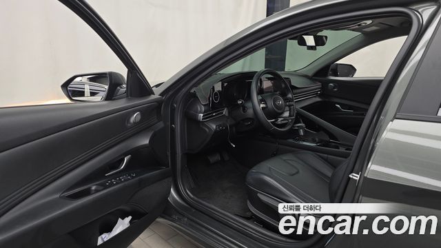 Hyundai AVANTE 2021 — photo 10