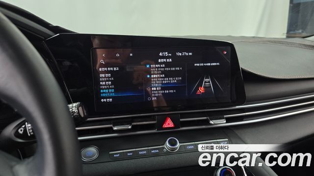 Hyundai AVANTE 2021 — photo 16